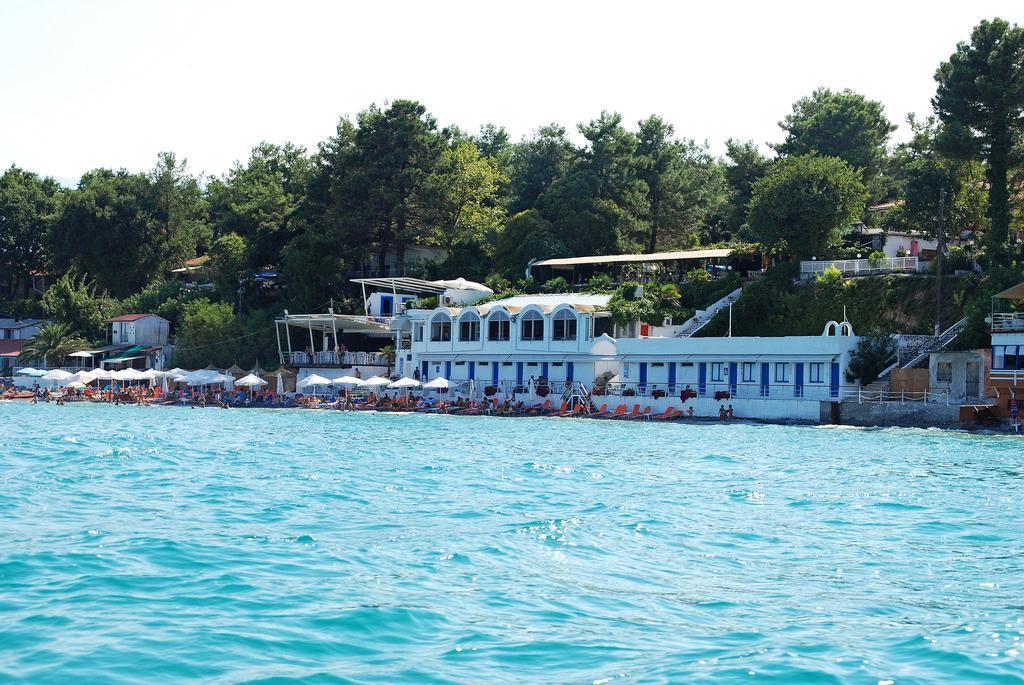 Olympos Beach Plaka Exterior foto